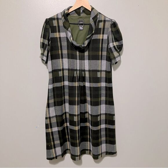 JH Green Tartan Dress with Cowl Neck and Short Sleeves Size Large - Picture 1 of 6